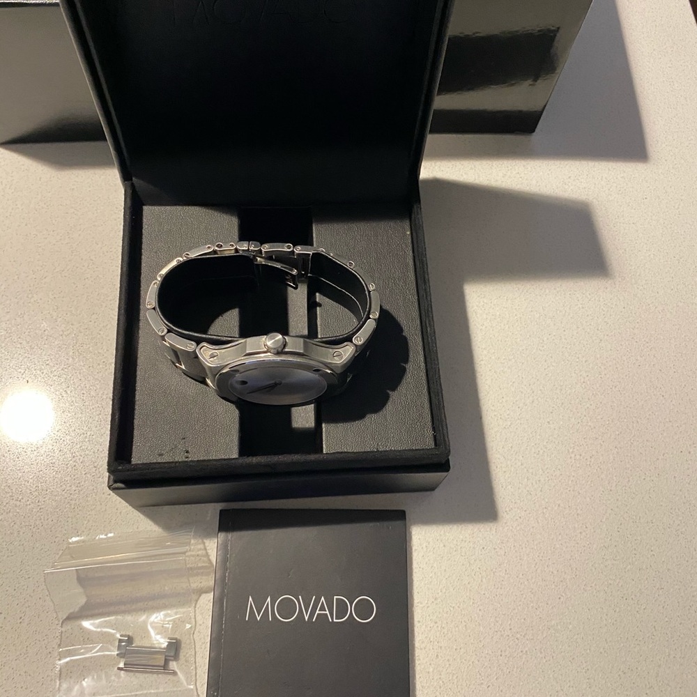 SOLD (other website) Men’s Movado SE Extreme Watch - Picture 4 of 6